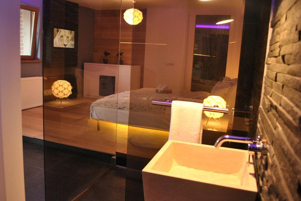 Daan Apartments Kluż-Napoka Pokój zdjęcie